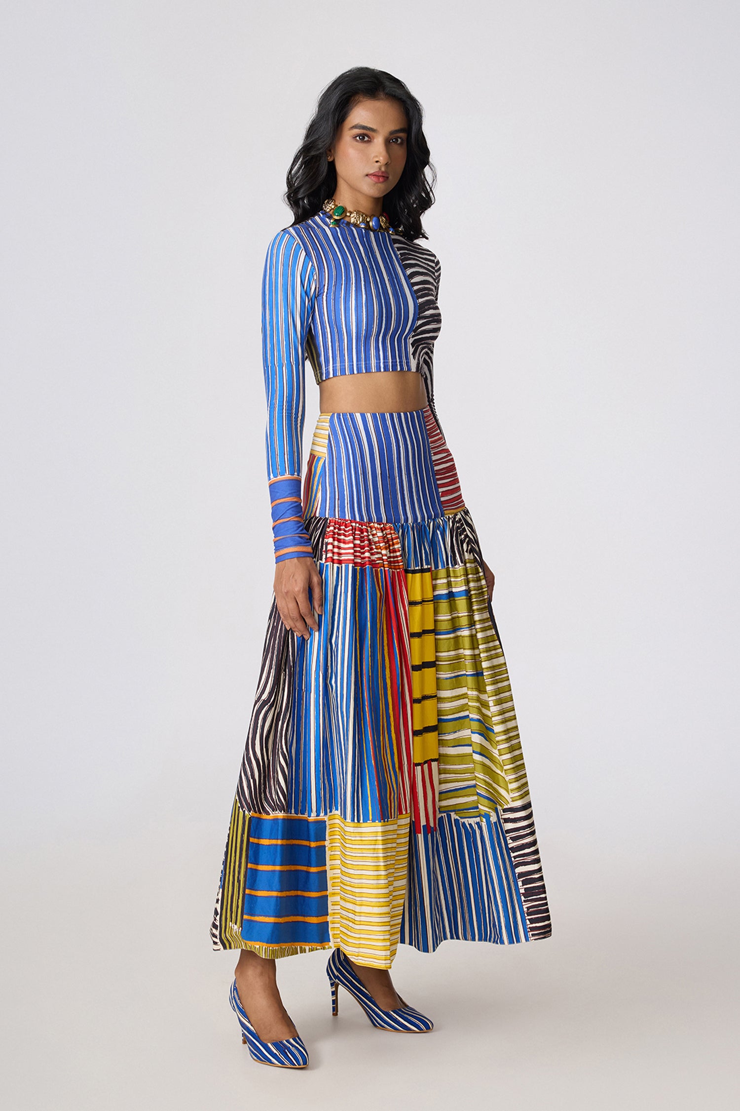 Zavi Blouse, Jsper Skirt – Fashefy