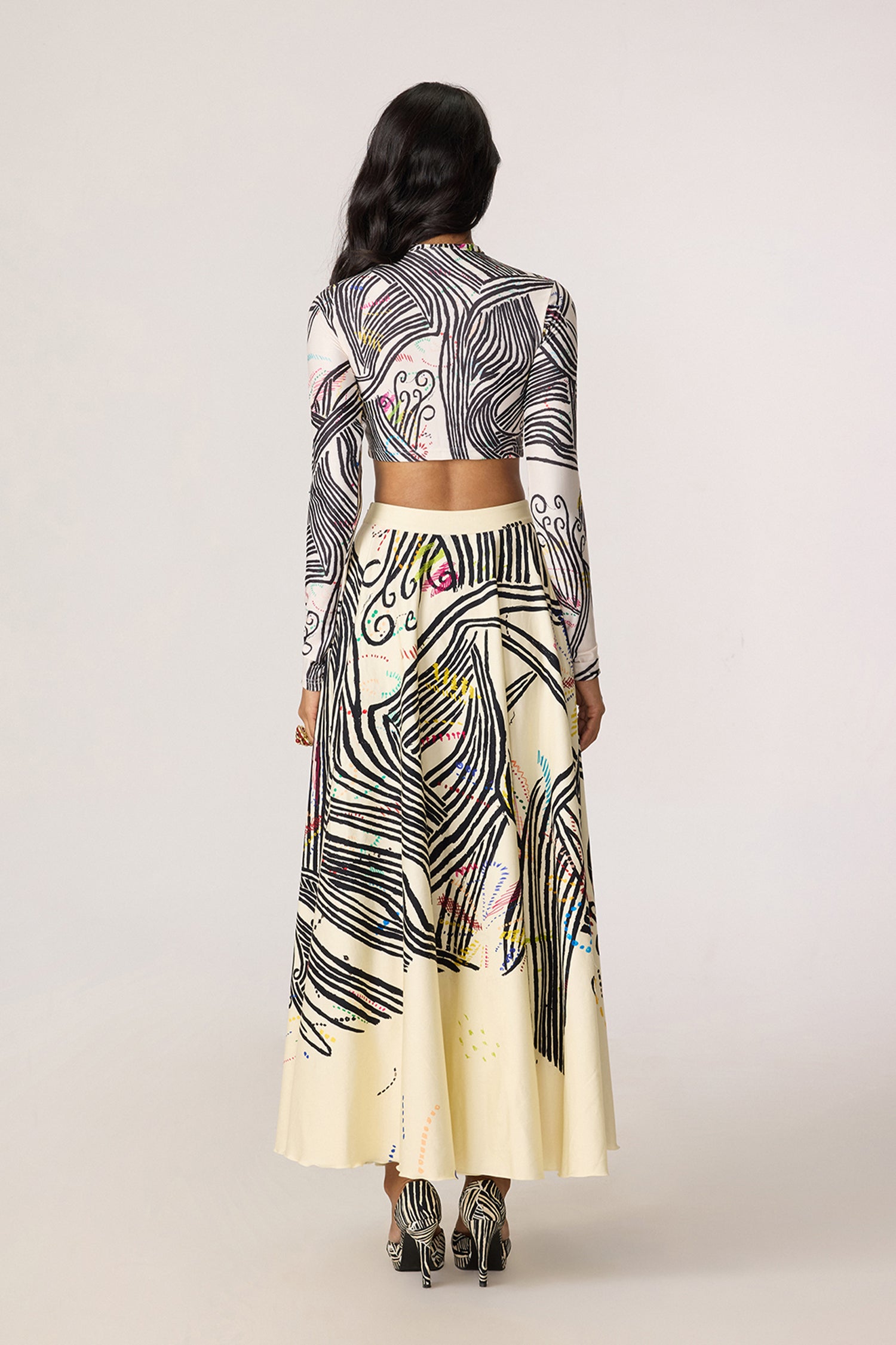 Gigi Blouse, Dracy Skirt
