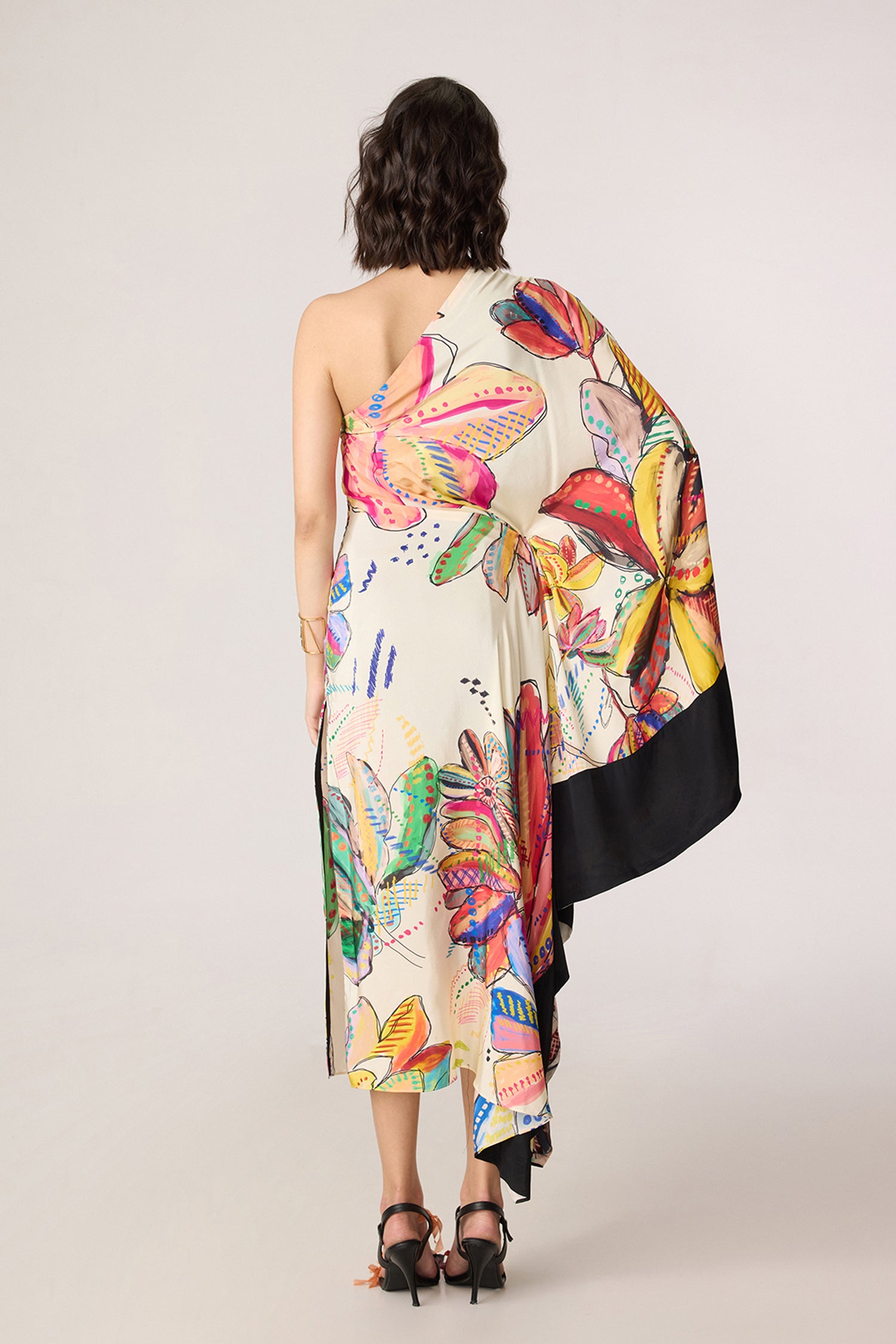 Tira Kaftan