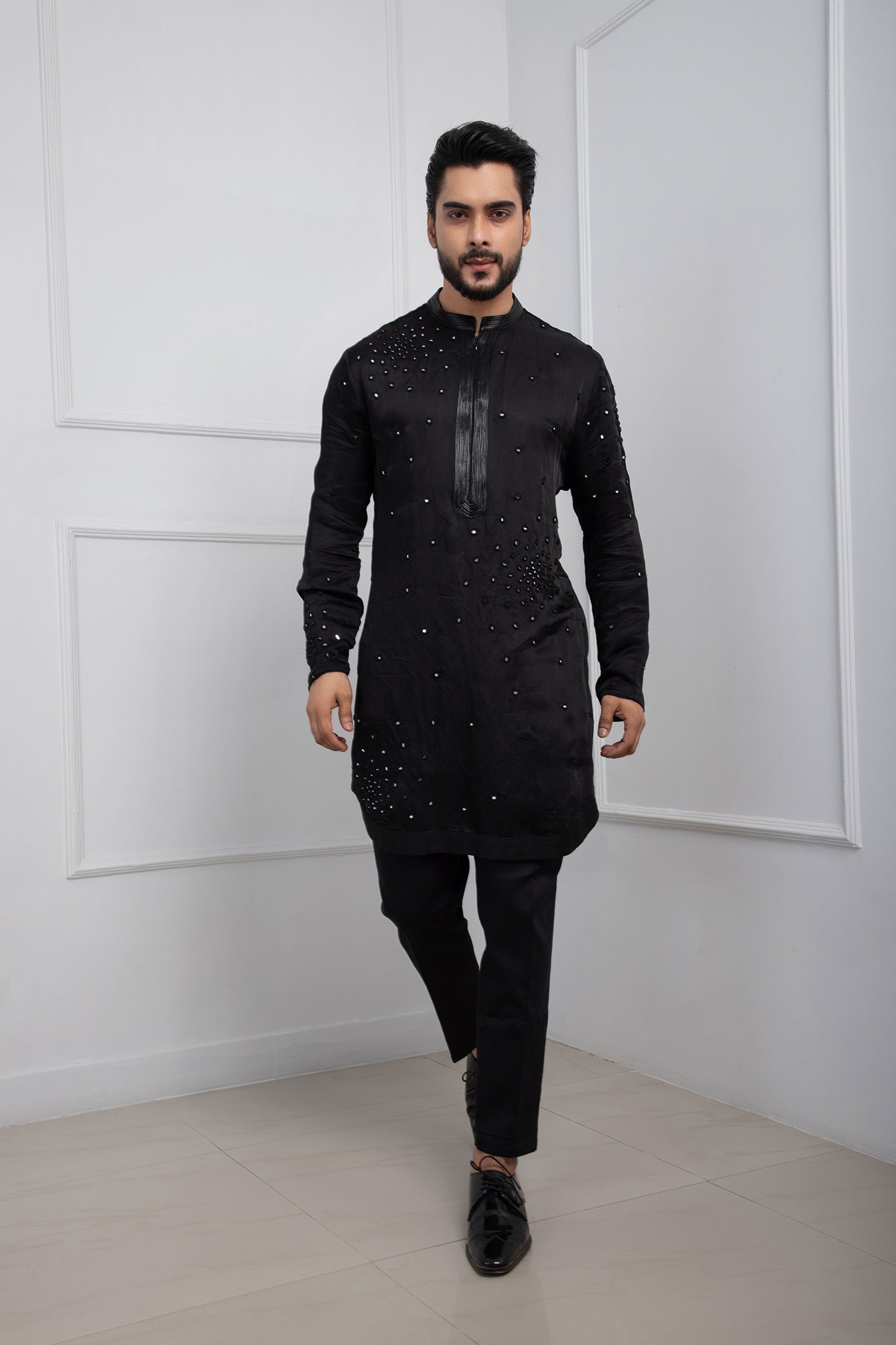 Obsidian Nehru and Zipper Kurta Set