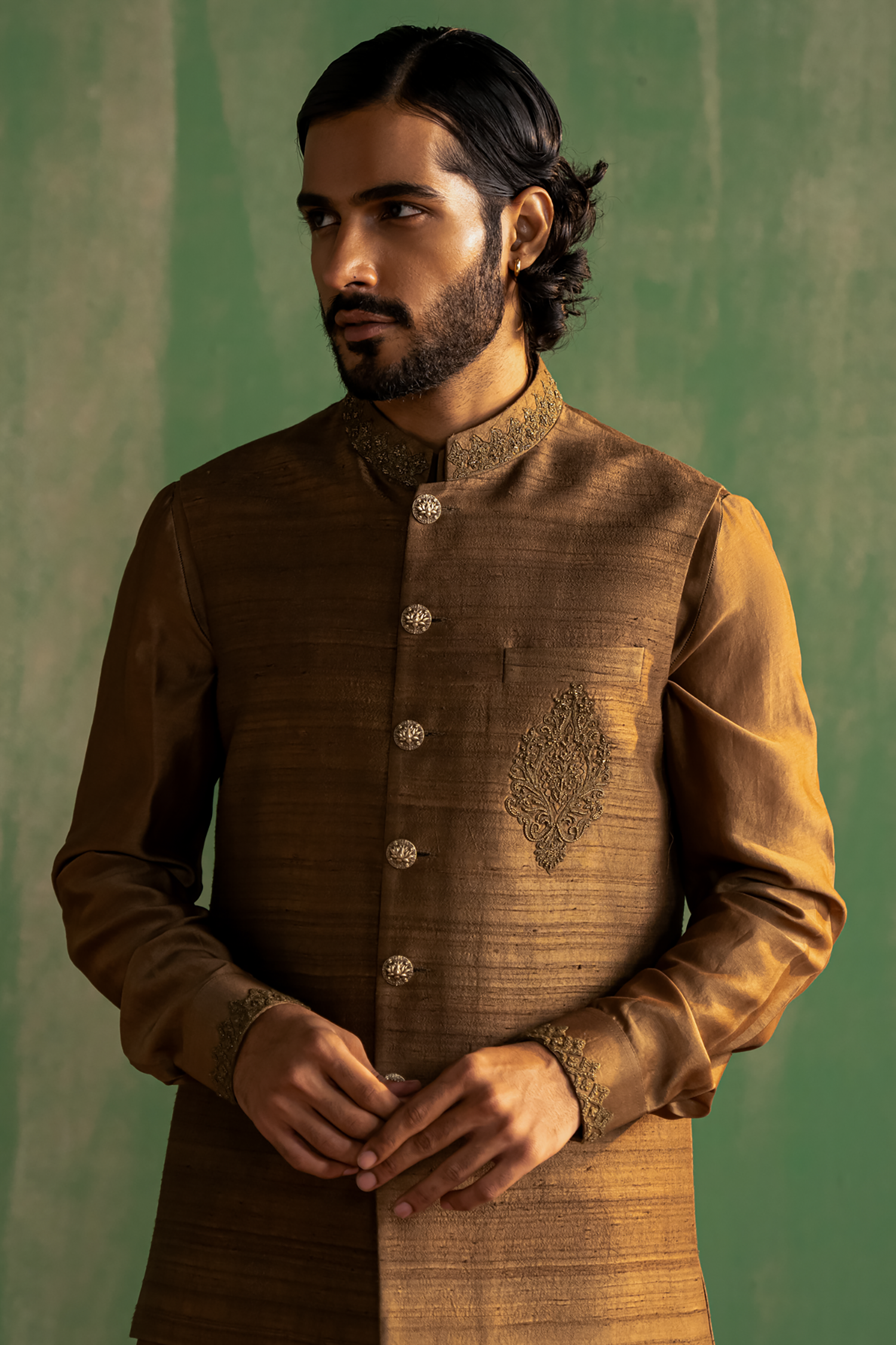Tanmay Brown Bandi Set