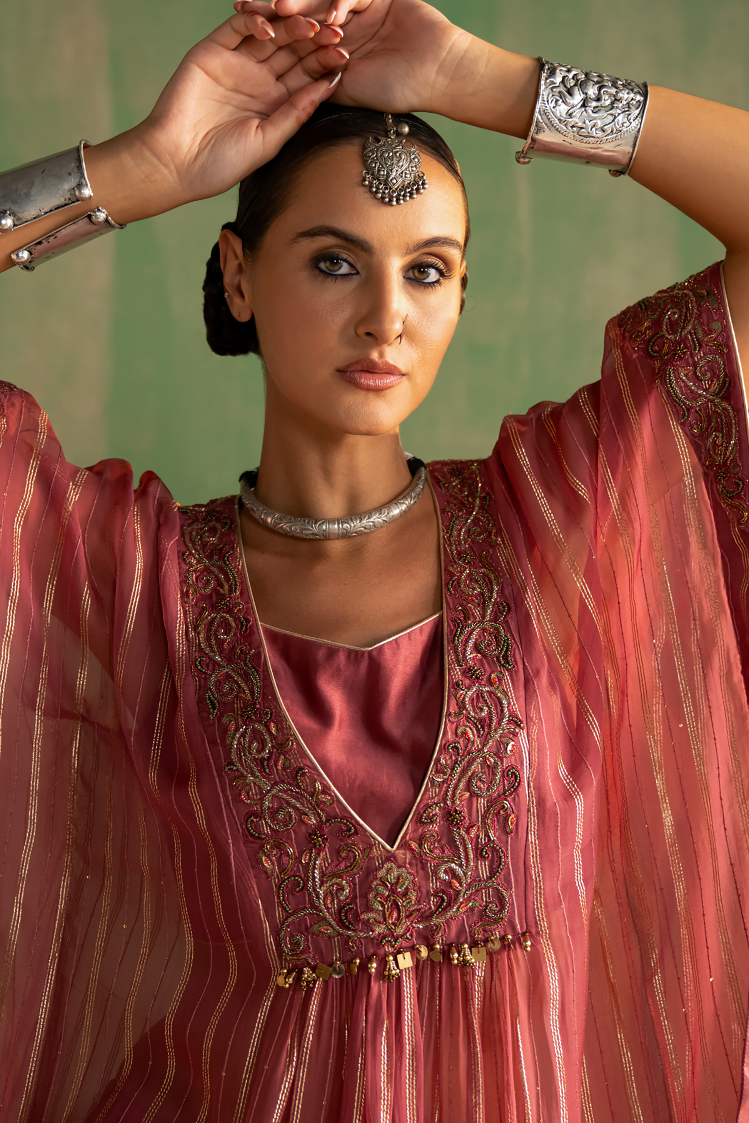 Aarika Mauve Pink Kaftan Set